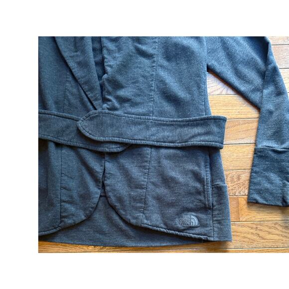 The North Face Tadasana Belted Wrap Cardigan Size SMALL Grey - Picture 10 of 12